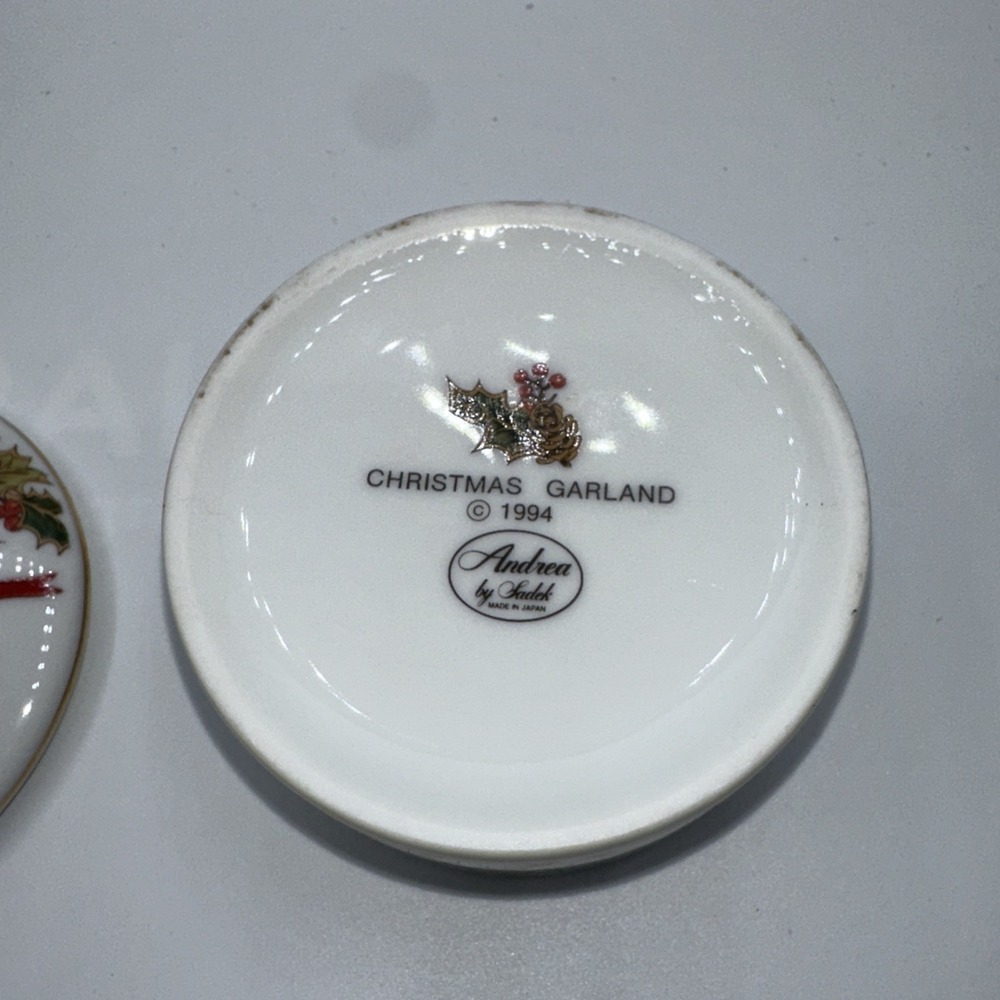 Andrea By Sadek Christmas Garland Trinket Box With Candle - Picture 3 of 4
